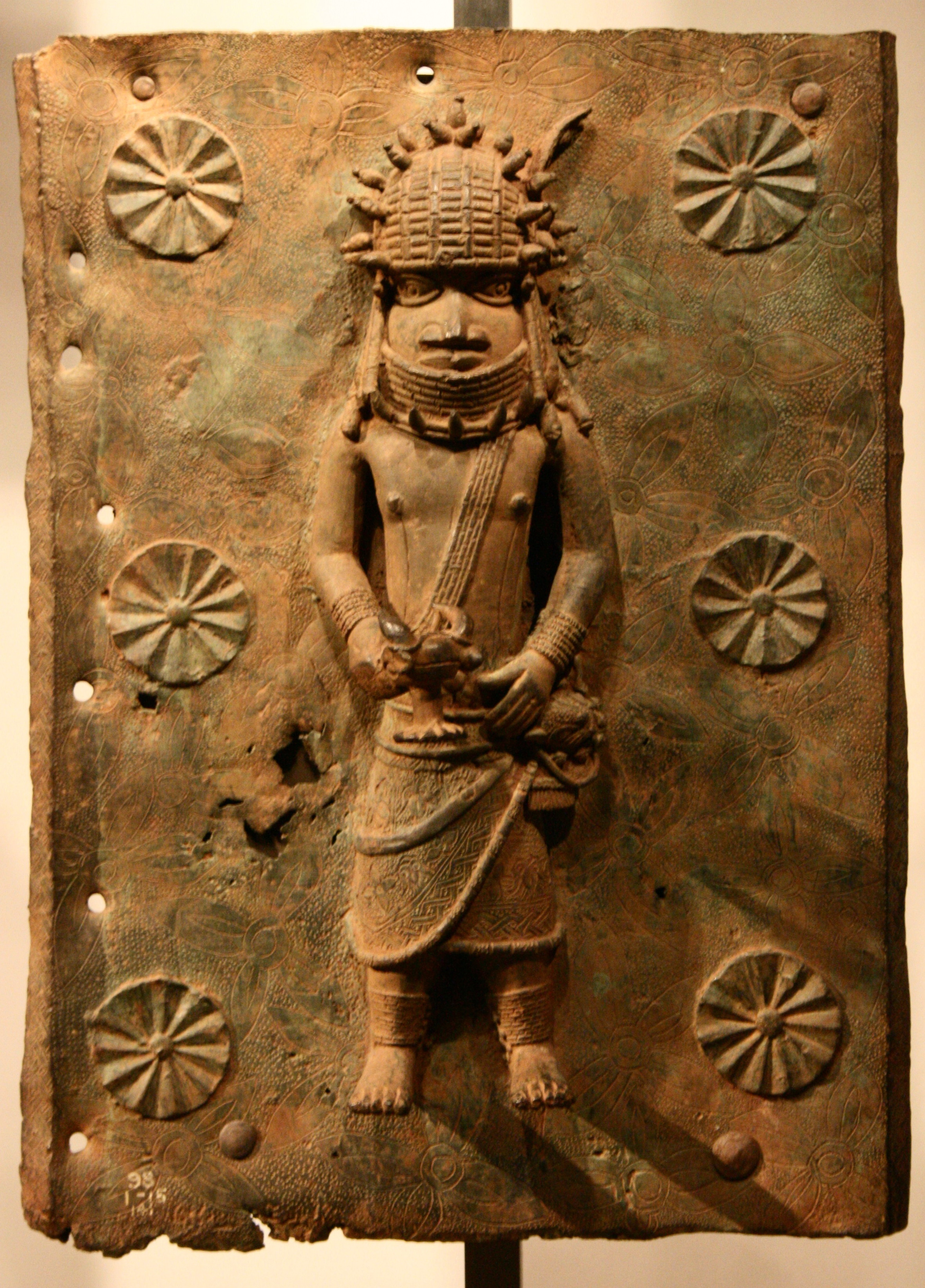 Benin Bronzes: Looting, Trade and Restitution