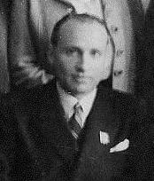 Maurice Papon, décédé en 2007, est le seul fonctionnaire de Vichy à avoir été condamné pour son rôle dans la déportation de Juifs durant la Seconde Guerre mondiale.