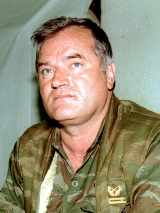 Generał Ratko Mladić na stanowisku dowodzenia w Bośni, 1993 rok