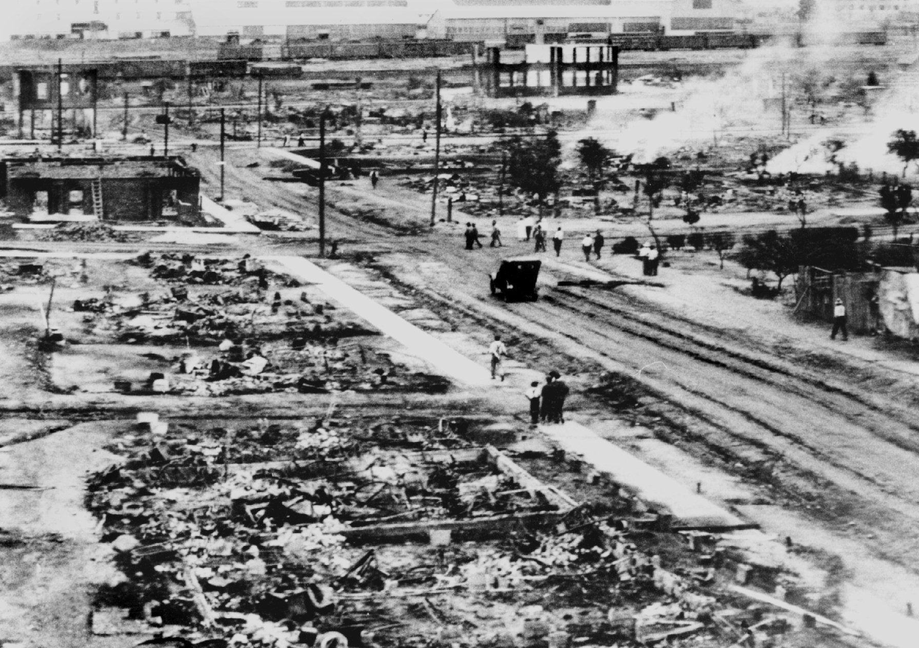 Greenwood'un Külleri: Tulsa'da Yüz Yıllık Sessizliği Kırmak